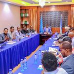 Madaxda Wasaaradda Maaliyadda Puntland Iyo Guddiga Dhaqaalaha&Xisaabaadka ee Baarlamaanka oo kulan yeeshay[Sawirro]