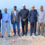 Wasiir Kuxigeenka Wasaaradda Maaliyadda Puntland oo Kormeer shaqo ku tagay Dekeda Garacad[Sawirro]