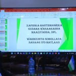 Agaasimaha Guud ee Wasaaradda Maaliyadda Dowladda Puntland oo Shir Guddoomiyay Kulanka Guddiga Shaqada Wasaaradda[Sawirro]