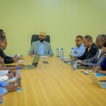 Wasiir Ku-xigeenka Wasaaradda Maaliyadda Dowladda Puntland oo Shir Guddoomiyay Kula nka Bilaha ah ee Shaqada Wasaaradda[Sawirro]