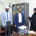 Wasiirka Maaliyadda Dowladda Puntland oo Kormeer ku sameeyay Xafiisyadda kala duwan ee Wasaaradda Maaliyadda Garoowe[Sawirro]