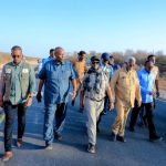 Wasiirka Maaliyadda Dowladda Puntland oo Kormeeray dhismaha Laamiga ee isku xira Birta-dheer ilaa Kalabayr[Sawirro]