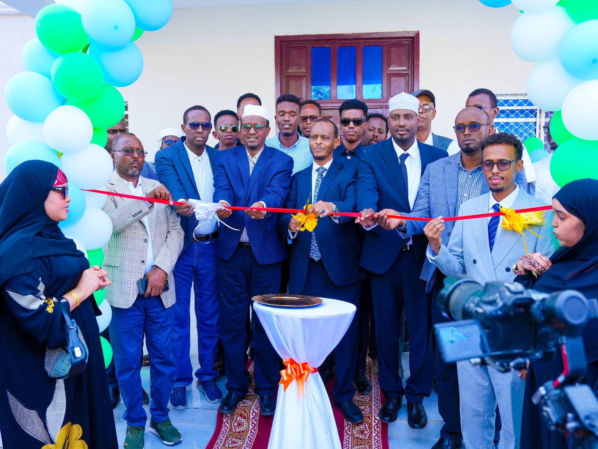 Wasiirka Maaliyadda Dowladda Puntland oo Xariga ka Jaray dhismaha cusub ee Wasaaradda gobolka Mudug(Sawirro)