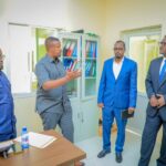 Wasiir Kuxigeenka Wasaaradda Maaliyadda Dowladda Puntland oo booday Xafiisyada kala duwan ee Wasaaradda(Sawirro)