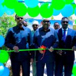 Madaxweynaha Dowladda Puntland oo Xariga ka jaray Dhismayaasha cusub ee Xafiiska Xisaabiyaha Guud ee Dowladda Puntland W/Maaliyadda[Sawirro]